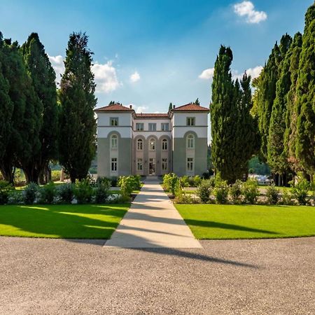 Boutique Hotel Villa Monty Banks Cesena Kültér fotó
