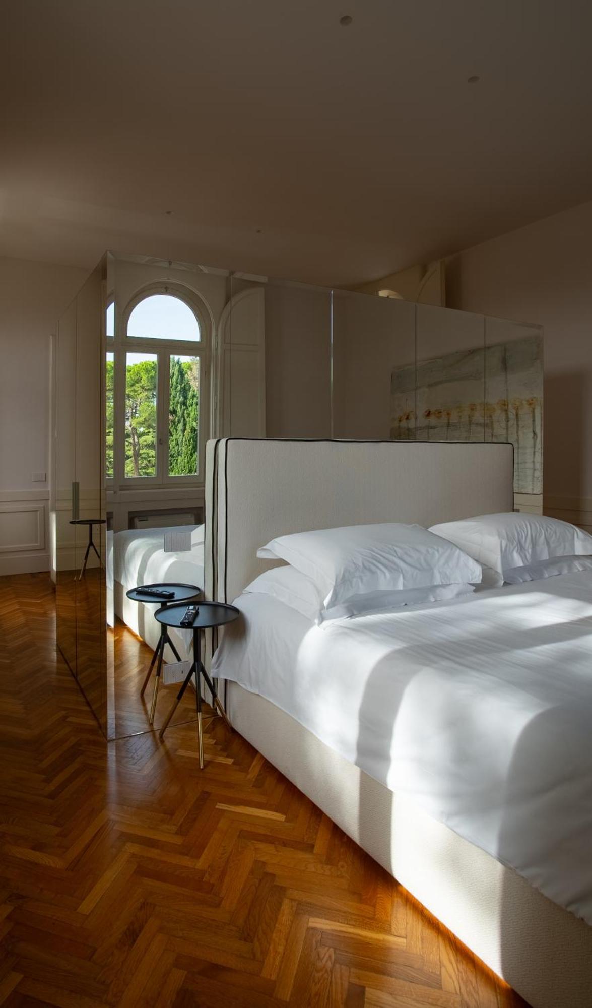 Boutique Hotel Villa Monty Banks Cesena Szoba fotó